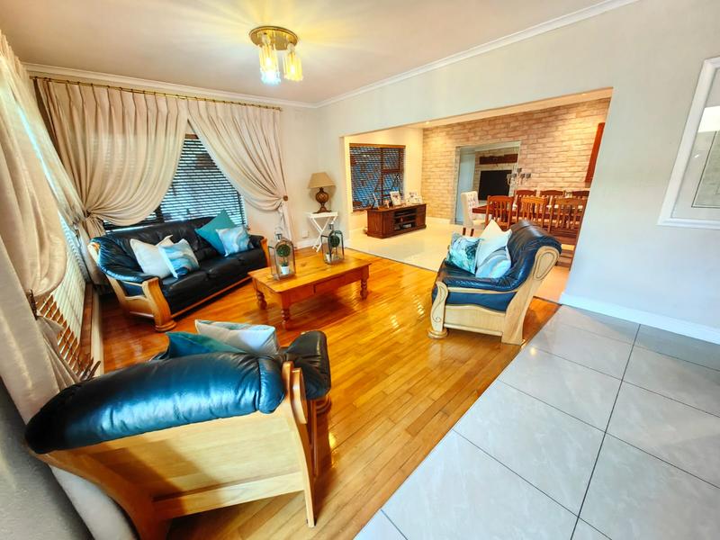 4 Bedroom Property for Sale in Churchill Estate Western Cape